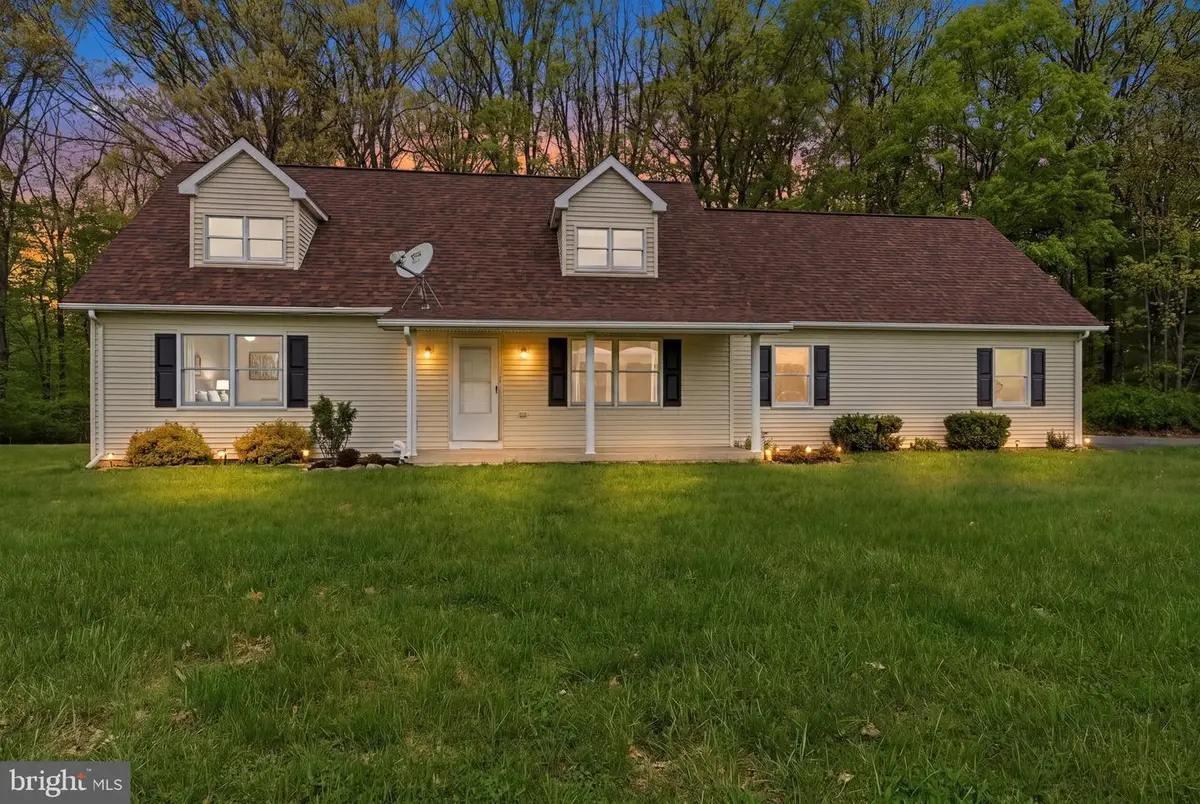 954 Schuylkill Mountain Rd, Schuylkill Haven, PA 17972 - #1