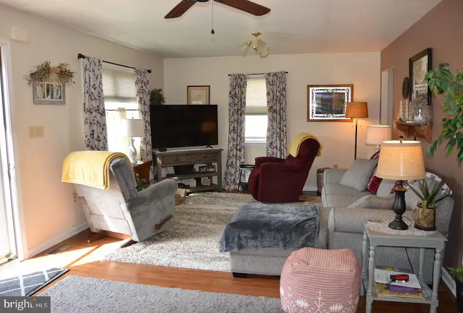 72 Schuylkill St, Cressona, PA 17929 - #3