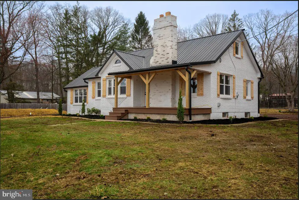 121 Ben Titus Rd, Tamaqua, PA 18252 - #1