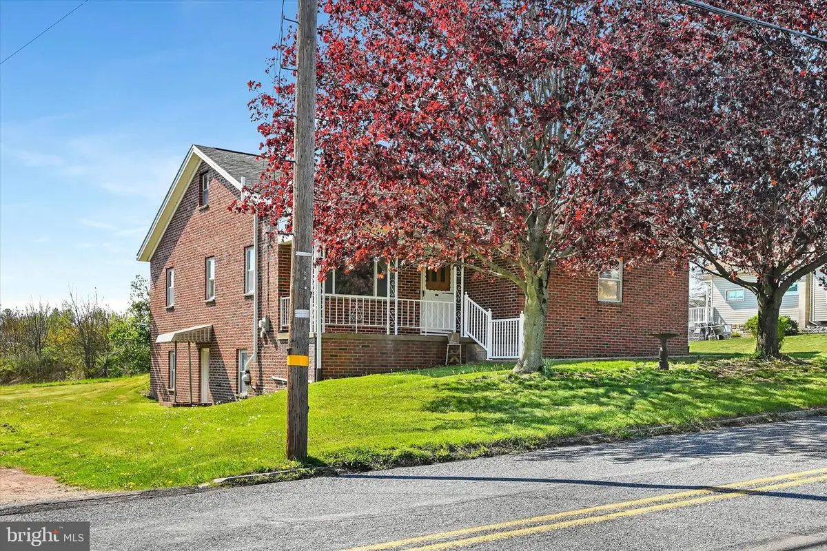 305 S Good Spring Rd, Hegins, PA 17938 - #1