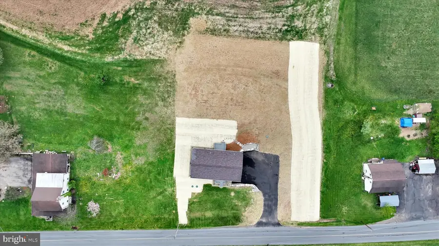 163 Swopes Valley Rd, Pine Grove, PA 17963 - #2