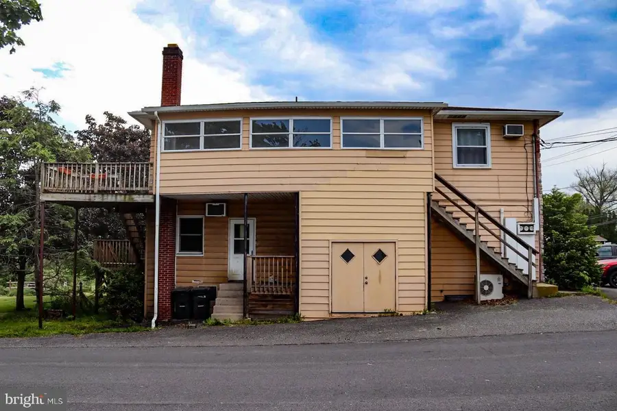 301 W Main Street, Valley View, PA 17983 - #2