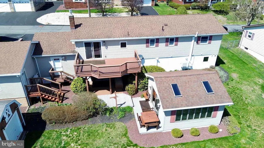 240 Arizona Ave, Shenandoah, PA 17976 - #3
