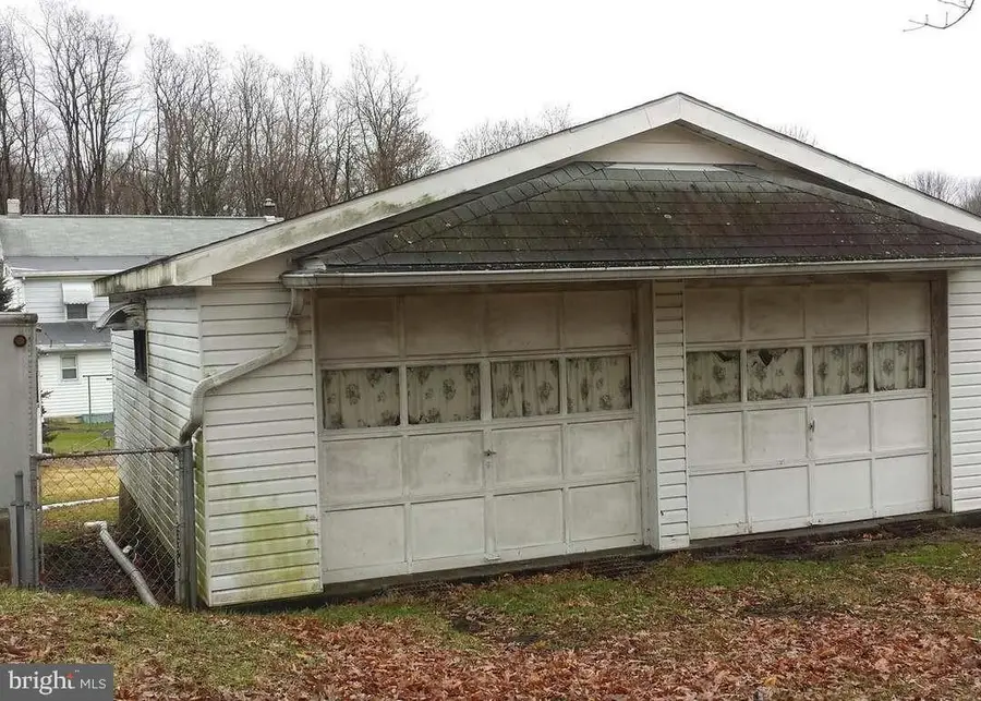 17 High Rd, Pottsville, PA 17901 - #2