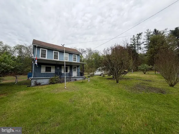 132 S Sunset Ln, NEW PHILADELPHIA, PA 17959