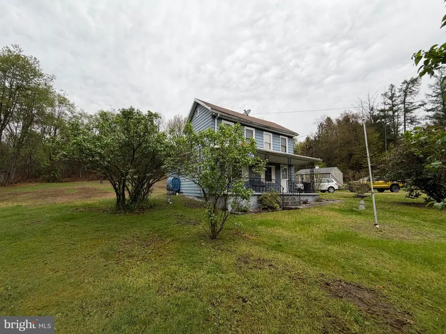 132 S Sunset Ln, New Philadelphia, PA 17959 - #3