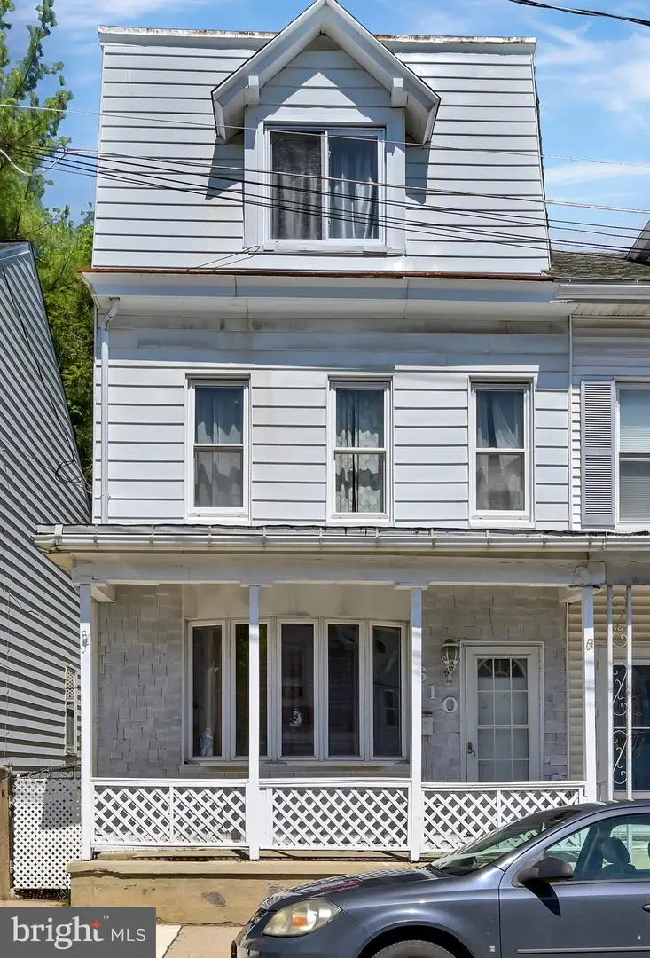 610 W Race St, Pottsville, PA 17901 - #3