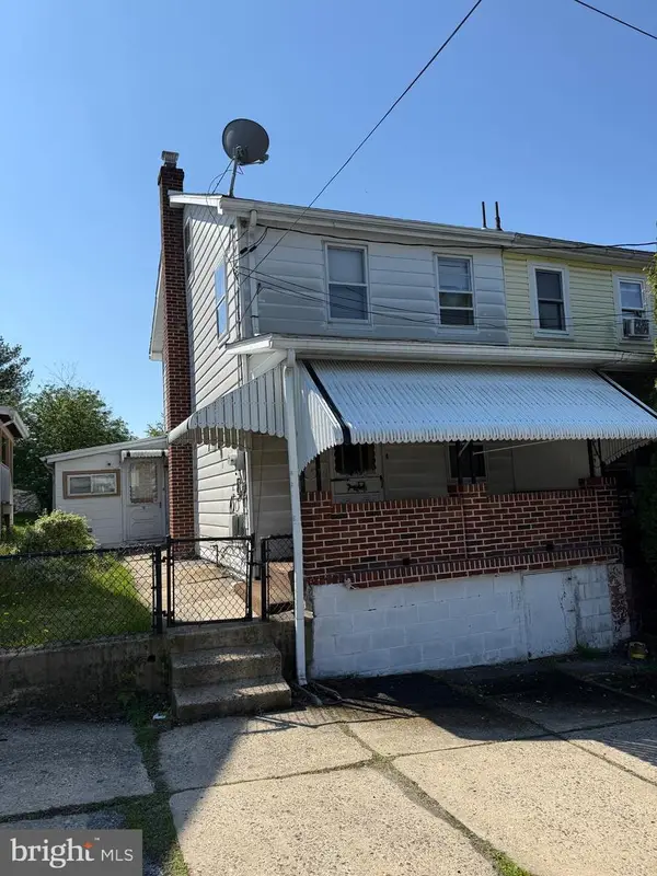 10 E Ruddle St, COALDALE, PA 18218