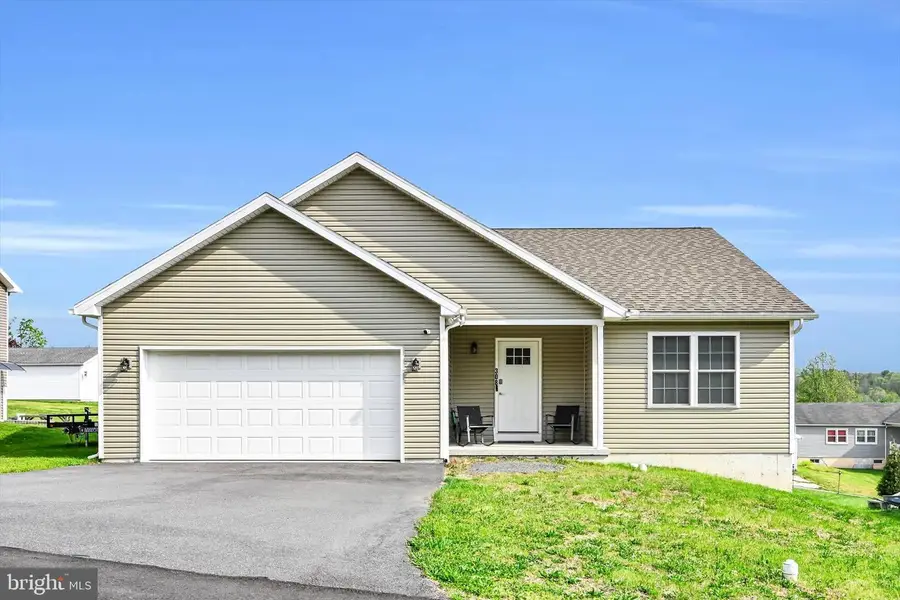 308 Oak Hill St, Seltzer, PA 17974 - #2