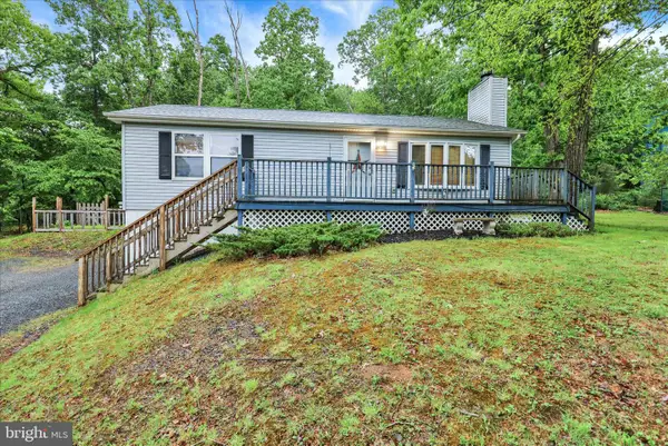 2492 Buffalo Cv, AUBURN, PA 17922
