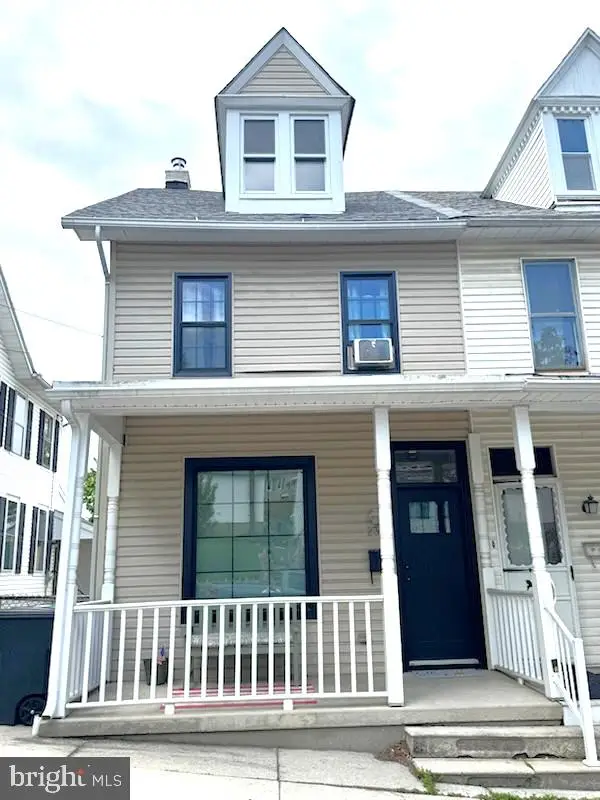 233 N Warren St, ORWIGSBURG, PA 17961