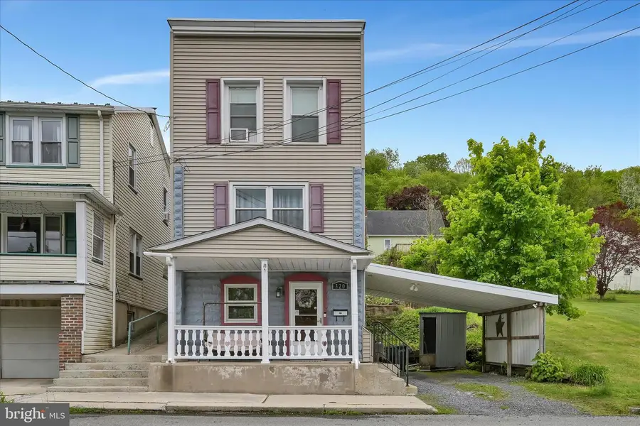 320 E Bacon St, Pottsville, PA 17901 - #3