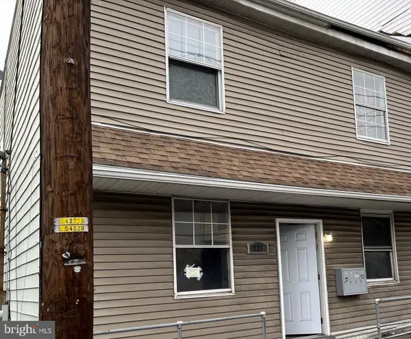 225 W Centre St, SHENANDOAH, PA 17976