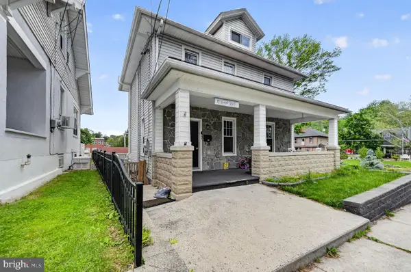 10 Laurel St, PINE GROVE, PA 17963