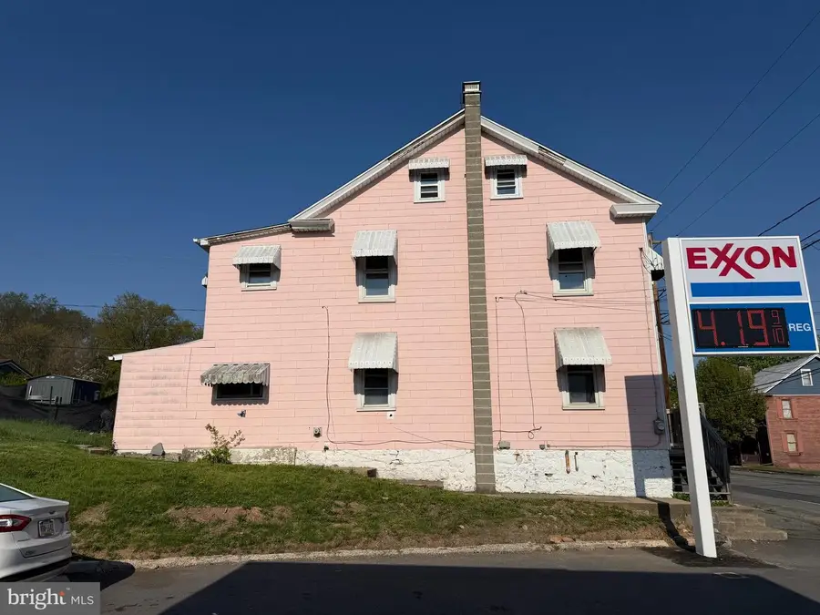 1645 E Grand Ave, Tower City, PA 17980 - #2