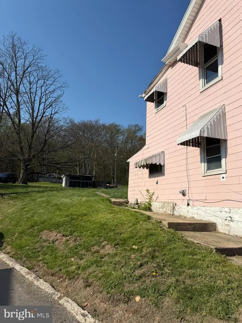 1645 E Grand Ave, Tower City, PA 17980 - #3