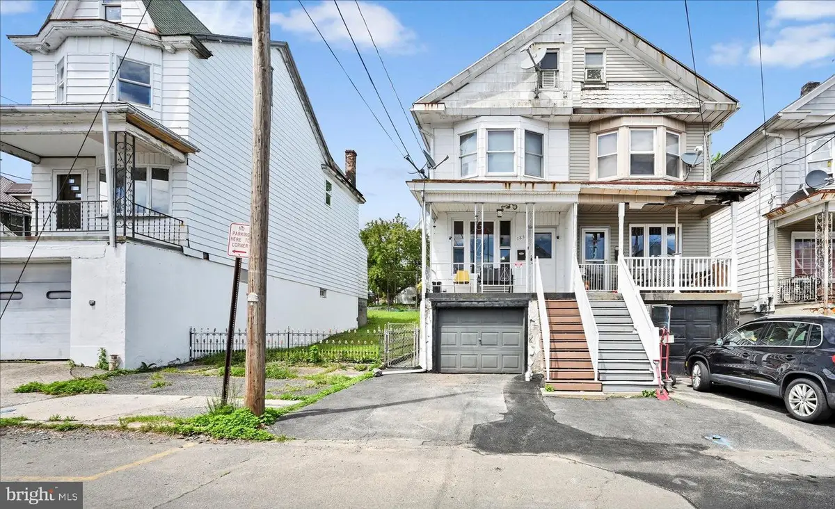 185 Virginia Ave, Shenandoah, PA 17976 - #1