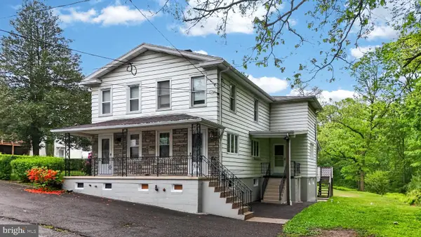 162 School St, MARY D, PA 17952