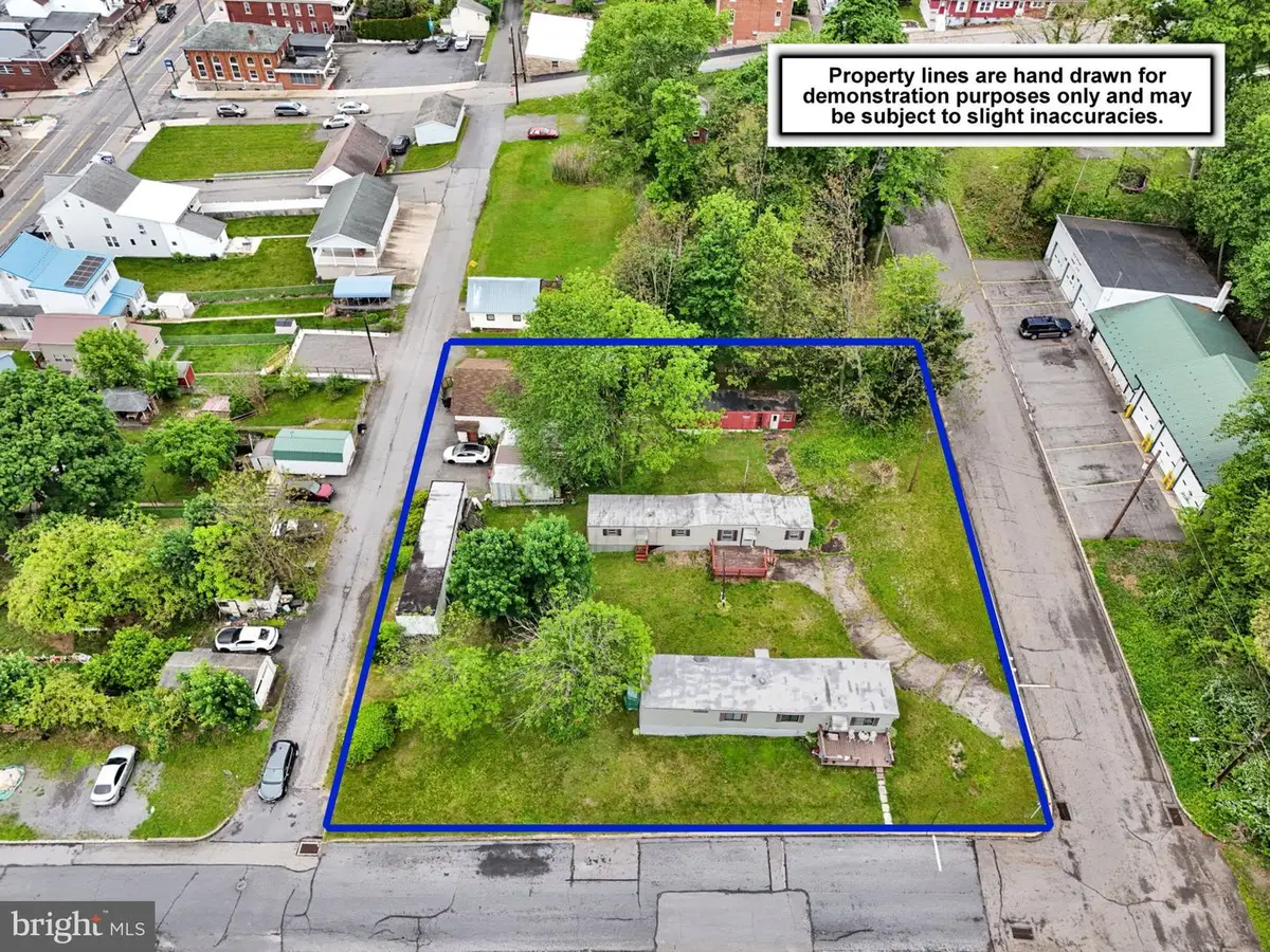 626 E Colliery Ave, Tower City, PA 17980 - #1