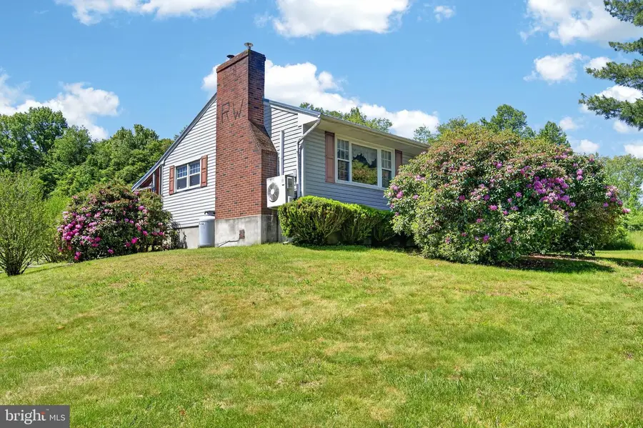 62 Stoney Rd, Tamaqua, PA 18252 - #3
