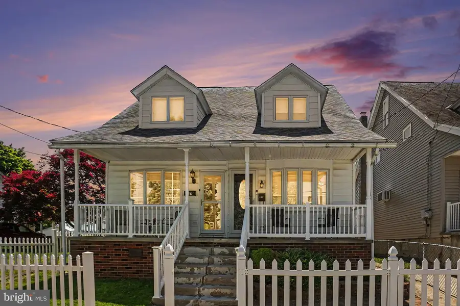 719 Lytle St, Minersville, PA 17954 - #2