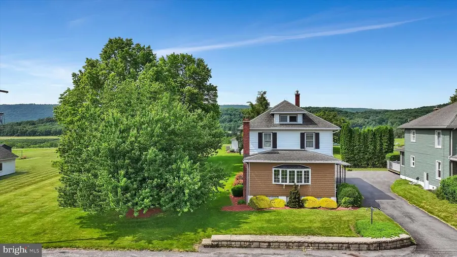 1056 E Main St, Hegins, PA 17938 - #2