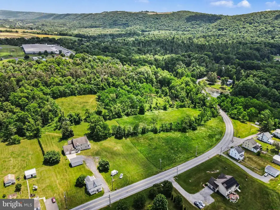 372 S Good Spring Rd, Hegins, PA 17938 - #2