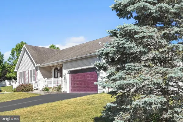 1 Midland Cv, PINE GROVE, PA 17963