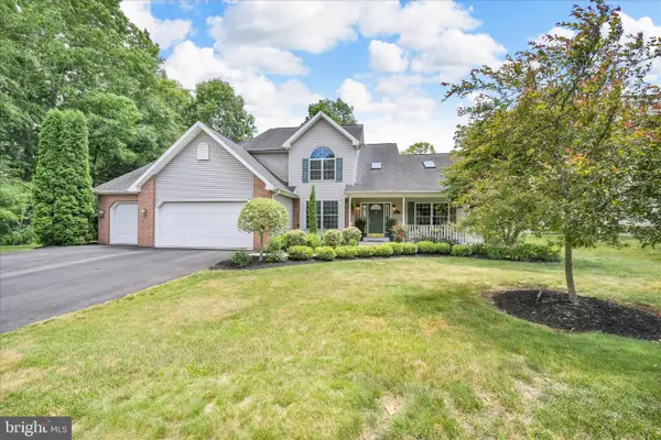 13 Tall Oaks Dr, POTTSVILLE, PA 17901