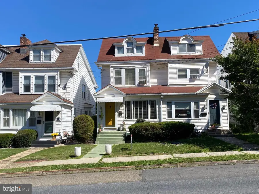2076 W Market St, Pottsville, PA 17901 - #2