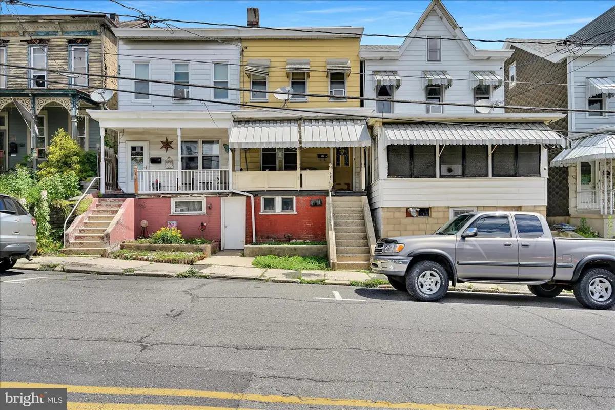 405 S Saint John St, Schuylkill Haven, PA 17972 - #1