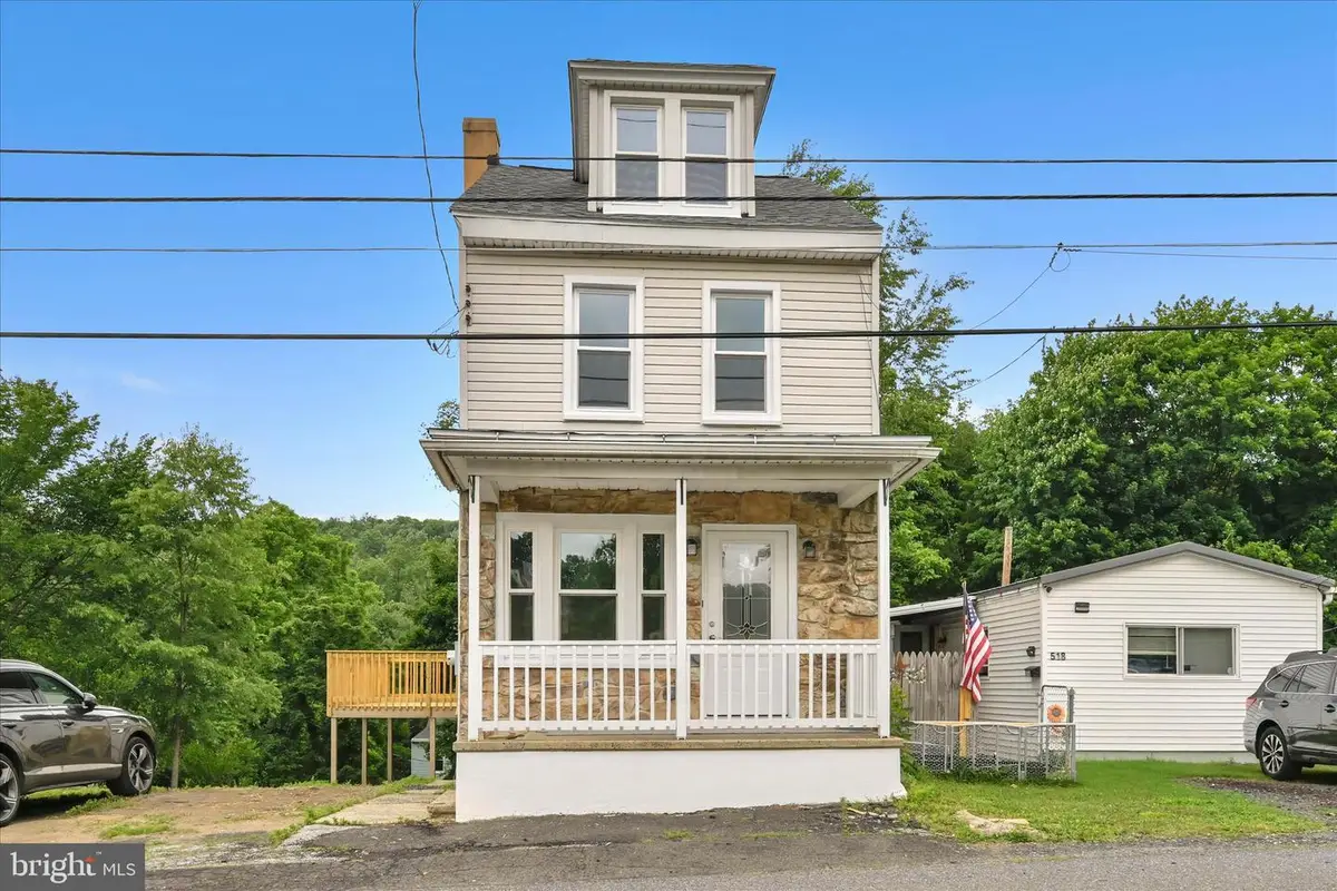 516 5th St, Port Carbon, PA 17965 - #1
