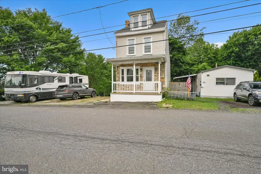 516 5th St, Port Carbon, PA 17965 - #3
