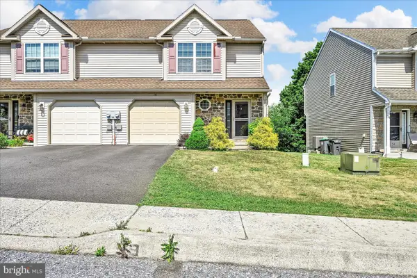 33 Marsha Dr, CRESSONA, PA 17929