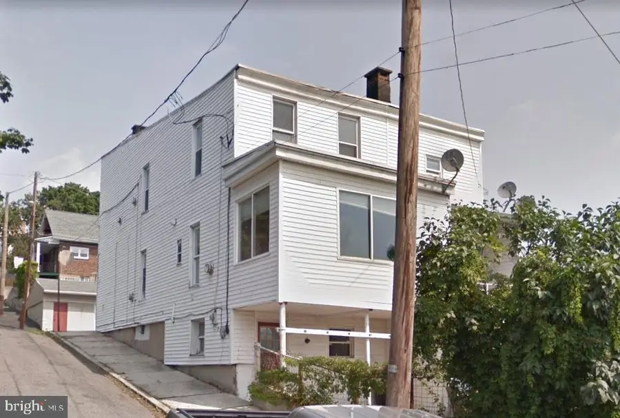 437 Morgan Ave, Pottsville, PA 17901 - #2