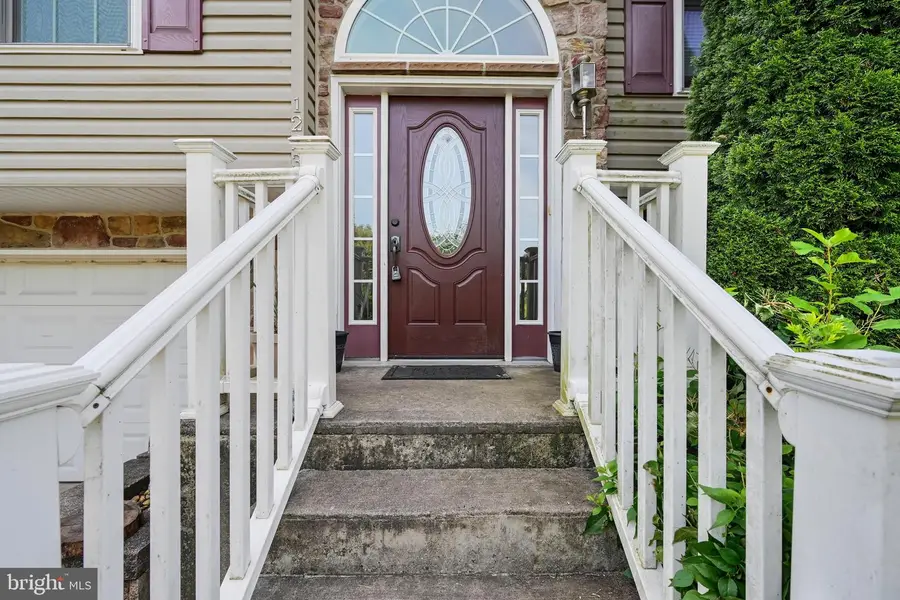 1223 Running Deer Dr, Auburn, PA 17922 - #3