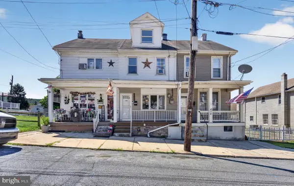 436 E Elm St, TAMAQUA, PA 18252