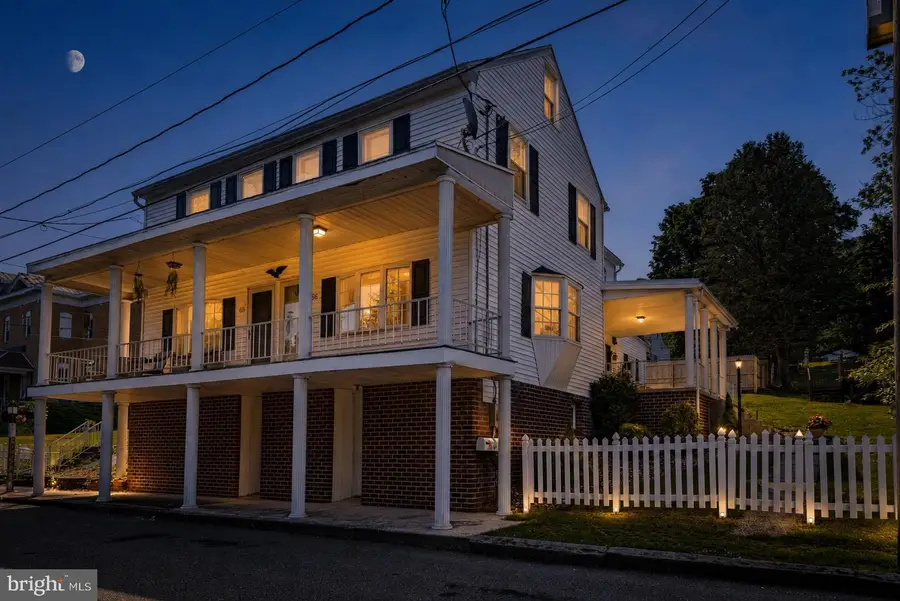 66 E Savory St, Pottsville, PA 17901 - #3