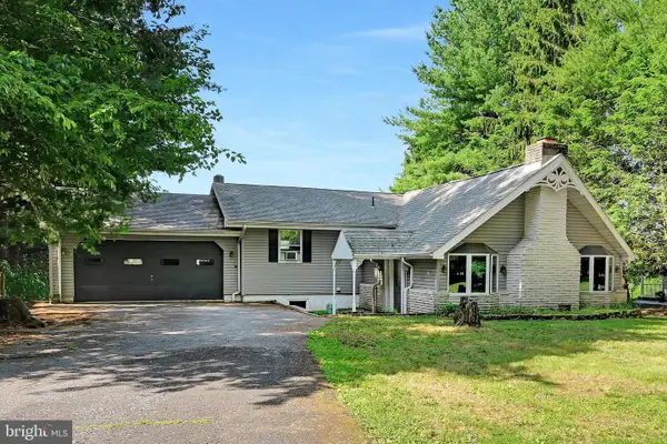 1839 Crazy Horse Dr, AUBURN, PA 17922