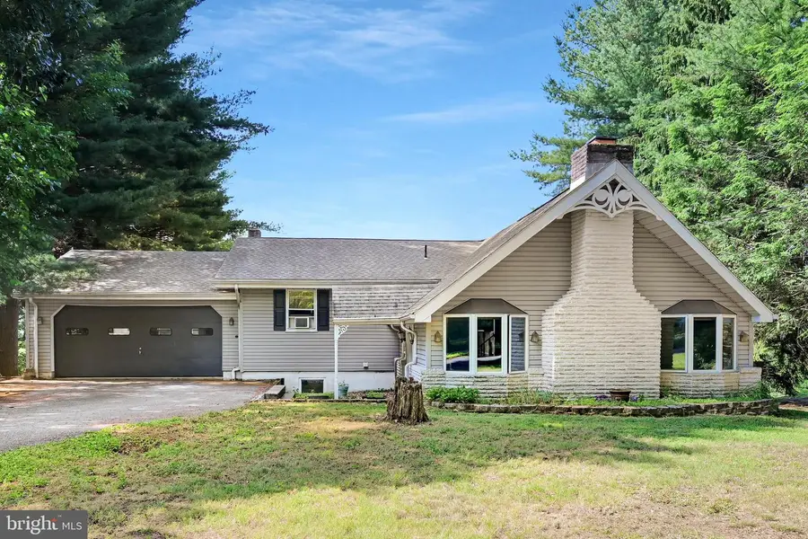 1839 Crazy Horse Dr, Auburn, PA 17922 - #3