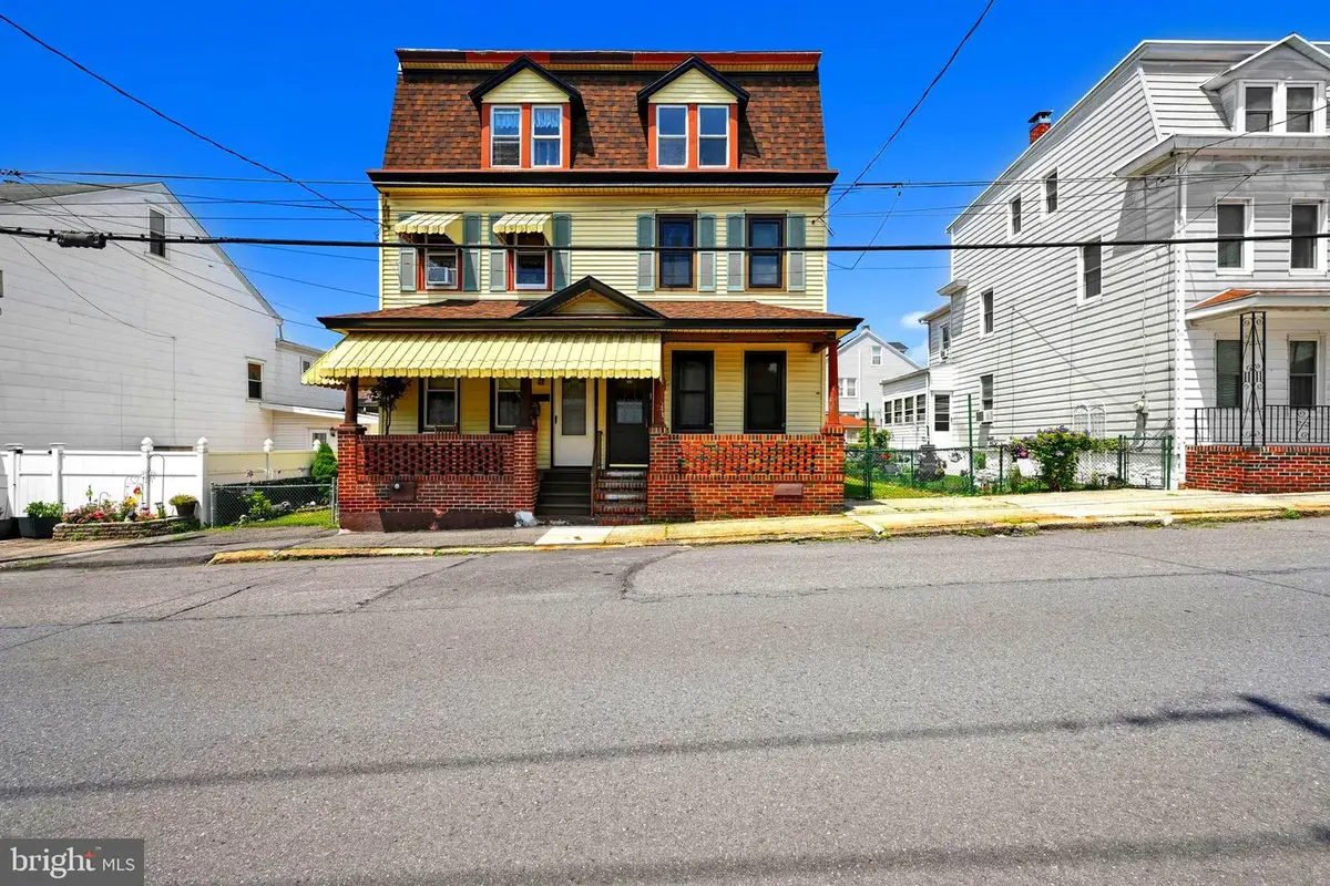 308 N 3rd St, Minersville, PA 17954 - #1