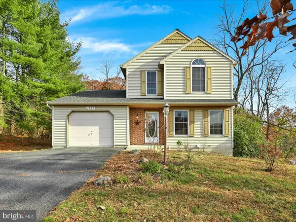 1751 Oak Ct, ORWIGSBURG, PA 17961