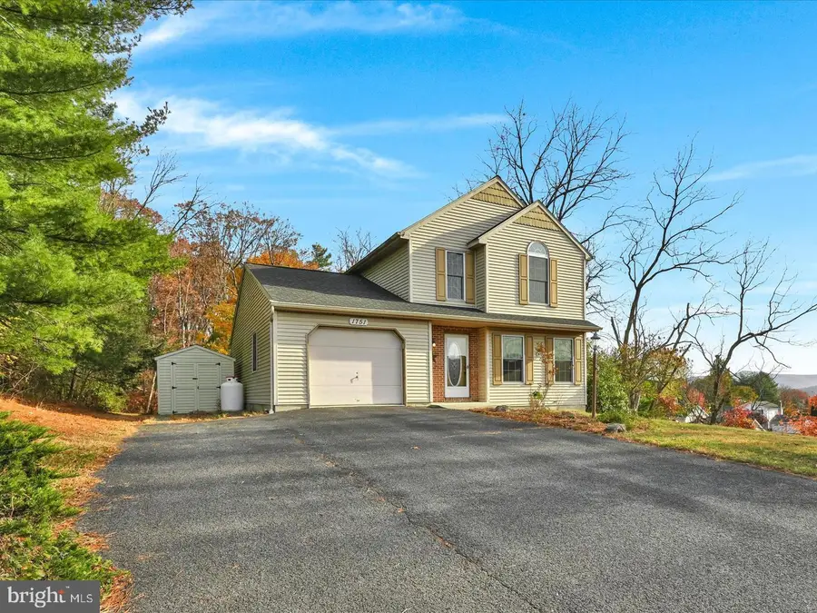 1751 Oak Ct, Orwigsburg, PA 17961 - #2