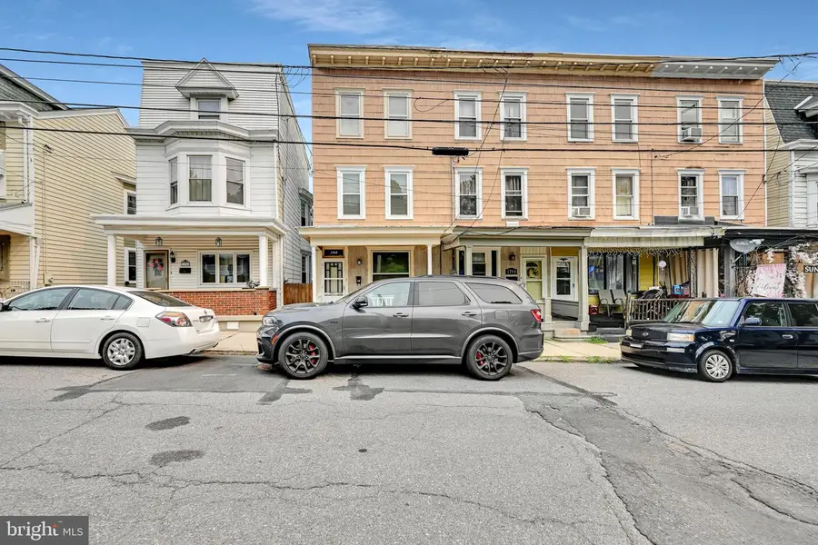 1746 W Norwegian St, Pottsville, PA 17901 - #2