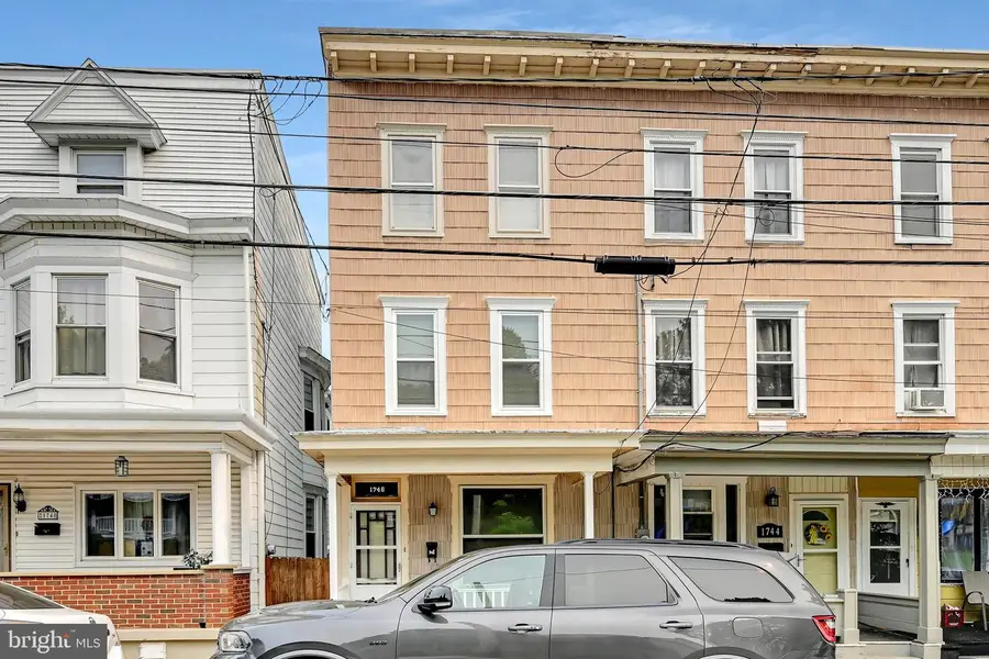 1746 W Norwegian St, Pottsville, PA 17901 - #3
