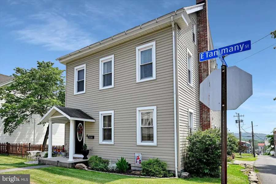 228 E Tammany St, Orwigsburg, PA 17961 - #3