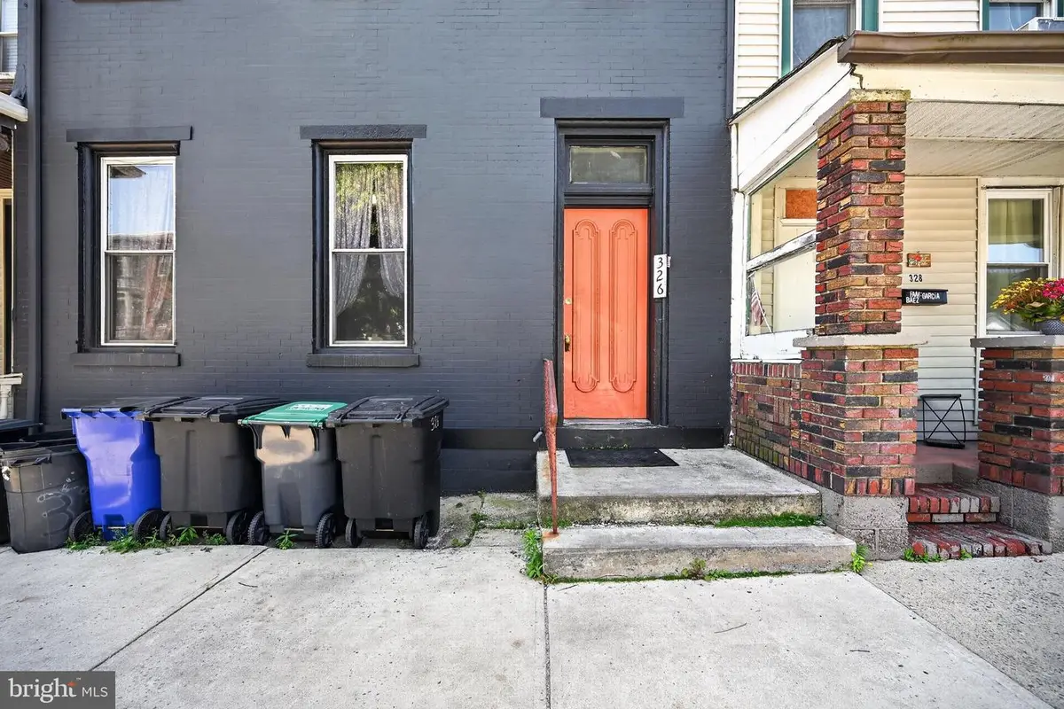 326 W Broad St, Tamaqua, PA 18252 - #1