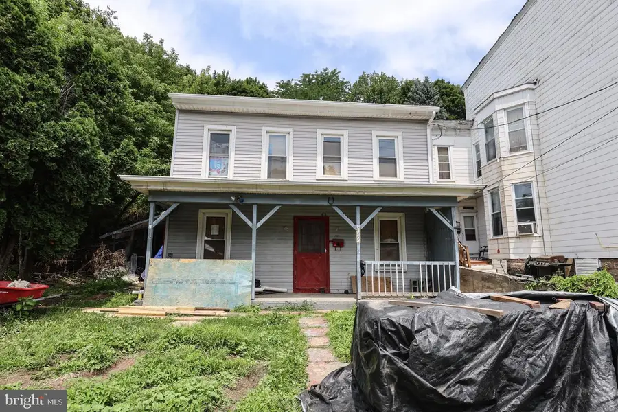 152 W Railroad St, Pottsville, PA 17901 - #2