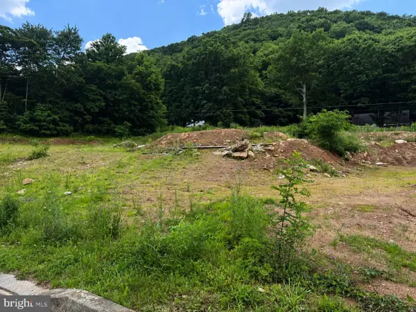 137 & 139 Willow Street, GORDON, PA 17936