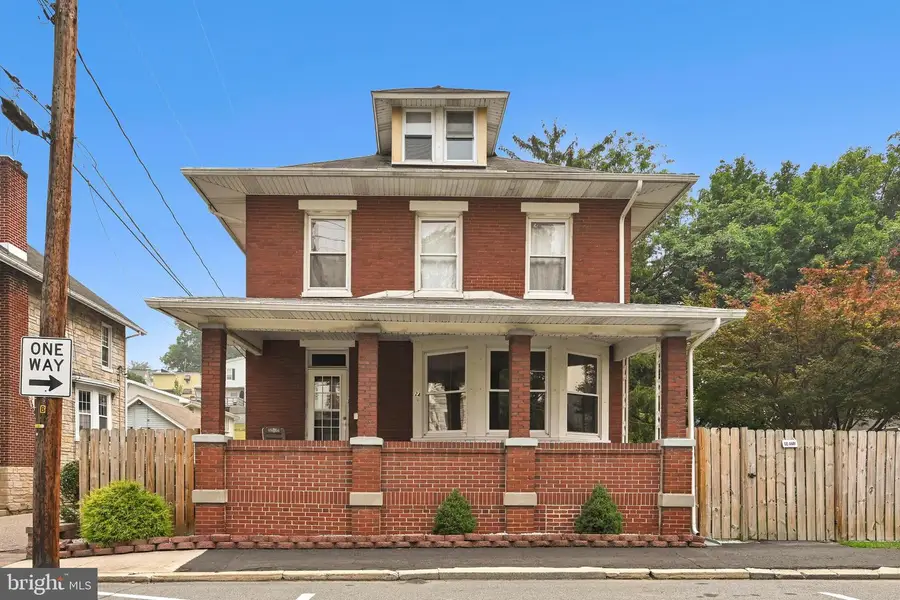 24 Paxson Ave, Schuylkill Haven, PA 17972 - #2